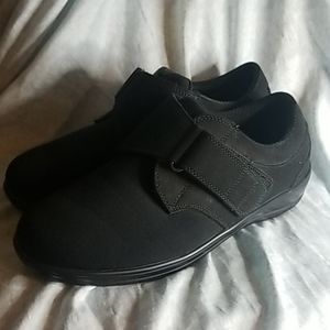 Orthofeet Wichita Stretch orthotic shoes black
